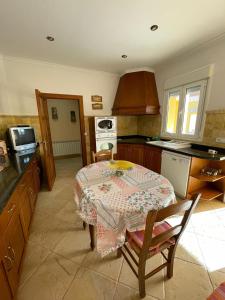 A kitchen or kitchenette at Casa Gonzalez