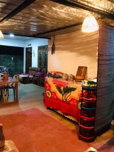 Zona de estar de mirissa niraj guest