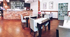 Posedenie v ubytovaní Hotel Prowincja