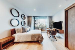 En tv och/eller ett underhållningssystem på Volta 406