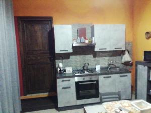 Kuhinja oz. manjša kuhinja v nastanitvi Casa vacanza da Rosy