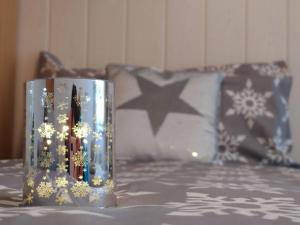 Ένα ή περισσότερα κρεβάτια σε δωμάτιο στο ALOJAMIENTO MIRABUENOS