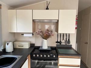 Gallery image of Ocean Edge Morecambe Sea view in Heysham +12 photos