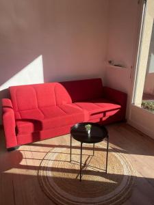 Zdjęcie z galerii obiektu Studio moderne et cosy avec balcon et parking w mieście Périgueux +9 zdjęć
