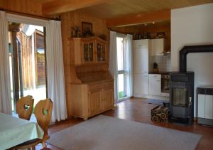 Kuchyň nebo kuchyňský kout v ubytování Ferienhaus Kreischberg