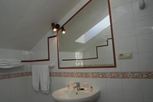 Koupelna v ubytování Casa La Quintana + 29 fotografií