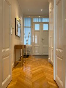 Fotografia z galérie ubytovania Luxury 2BR Apartment Neubaugasse vo Viedni