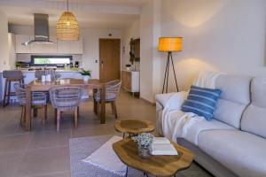 Fotografie z fotogalerie ubytování BGB2 Amazing apartment steps to playa Bavaro with private picuzzi v destinaci Punta Cana