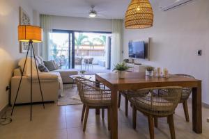 Fotografie z fotogalerie ubytování BGB2 Amazing apartment steps to playa Bavaro with private picuzzi v destinaci Punta Cana
