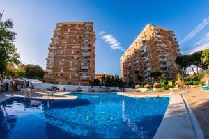 Bazén v ubytování Studio Acuario Benalmadena nebo v jeho okolí