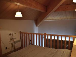 Posteľ alebo postele v izbe v ubytovaní Duplex 3 pièces avec parking, proche forêt et centre - Confort et équipements complets - FR-1-580-77