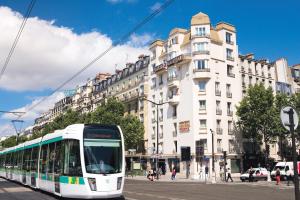 Gallery image of Acropole in Paris