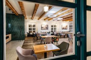 Posedenie v ubytovaní Zámecký Hotel ANTON FLORIAN