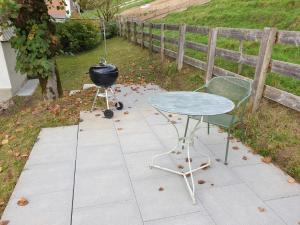 Un jardín fuera de flueli holiday home urnaesch