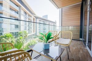 Fotografie z fotogalerie ubytování Breathtaking 1BR with Spectacular Sea Views & Ain Dubai By ĀYA Boutique v Dubaji