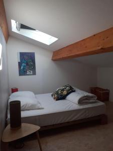 Posteľ alebo postele v izbe v ubytovaní Le Clos de Socorro Appartement 154 + 10 fotografií