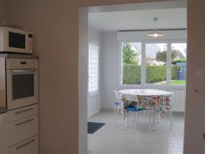 Fotografie z fotogalerie ubytování Maison 3* à Trébeurden, proche mer, jardin, rénovée, 3 ch, 2 sdb, BBQ, parking - FR-1-368-93 v destinaci Trébeurden
