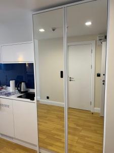 Kuchyň nebo kuchyňský kout v ubytování Orbi City apartment 40 этаж + 10 fotografií