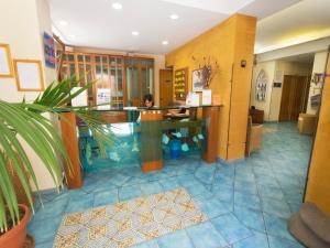 Vstupní hala nebo recepce v ubytování Hotel Clelia + 37 fotografií