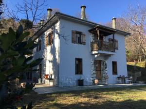 The building in which a vendégházakat is located