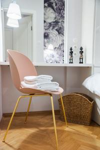 Fotografia z galérie ubytovania MOSTOWA Abdank Old Town Apartment vo Varšave