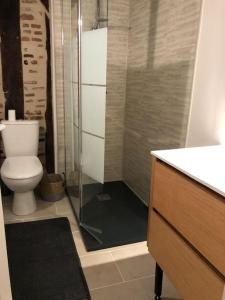 Ένα μπάνιο στο La Scellerie, le charme au cœur de Tours +6 φωτογραφίες