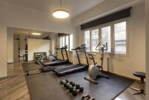 The fitness centre and/or fitness facilities at A Truly WOW Experience for Every Guest. THE place