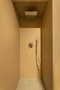 A bathroom at A Truly WOW Experience for Every Guest. THE place