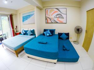 Area soggiorno di Beach Getaway at Pico de Loro Hamilo Coast Nasugbu Batangas