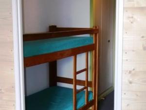 Appartement Orcières Merlette, 1 pièce, 6 personnes - FR-1-262-142にある二段ベッド