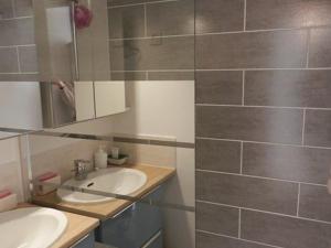 Ванная комната в Appartement Vieux-Boucau-les-Bains, 2 pièces, 4 personnes - FR-1-379-81