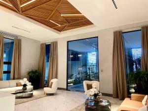 Φωτογραφία από το άλμπουμ του 1br Luxury Condo Jacuzzi, gym Mountains with parking lot σε Los Prados