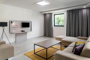 TV a/nebo společenská místnost v ubytování Park Inn by Radisson Danube Bratislava