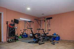 Posilňovňa alebo fitness centrum v ubytovaní Villa Payma