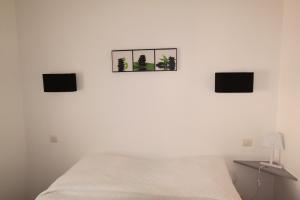Gallery image of Hotel Le 5 in Martigues