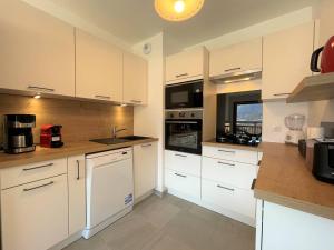 Fotografie z fotogalerie ubytování Appartement moderne avec terrasse et parking à Briançon - FR-1-330C-127 v destinaci Briançon