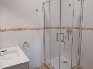 Koupelna v ubytování Apartamentos Rous - Solo adultos