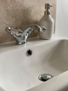 Foto sihtkohas Whitby asuva majutusasutuse Idyllic Whitby Cottage, with sea views, sleeps 6 galeriist +21 fotot