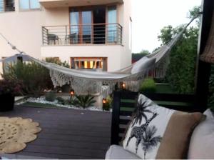 En have udenfor Villa Lavandina + 46 billeder