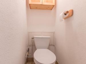 Et badeværelse på Charmant studio 4 pers, jardin sud, Serre-Chevalier - FR-1-330E-44