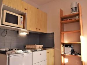 Appartement Risoul, 1 pièce, 4 personnes - FR-1-330-175の見取り図または間取り図