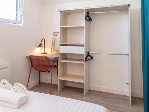 Posteľ alebo postele v izbe v ubytovaní Saint-Gilles-Croix-de-Vie, Charmant appartement 4pers 'O MERCADO'