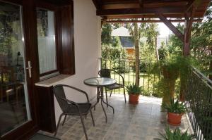 Balkon lub taras w obiekcie Fenyves Vendégház