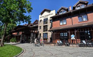 Budova, v ktorej sa hotel nachádza