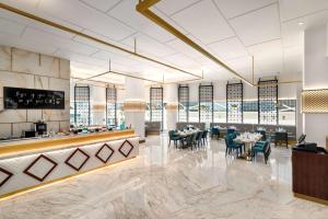 Wyndham Doha West Bay餐廳或用餐的地方