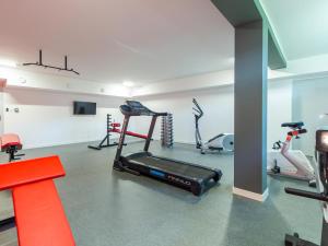 Posilňovňa alebo fitness centrum v ubytovaní CHILLIapartamenty - Bliżej Morza - KARLA