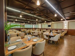 Restaurace v ubytování Golden Leaf Resort
