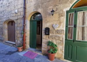 Gallery image of Peaceful Farmhouse stay with cozy Yard in Għarb