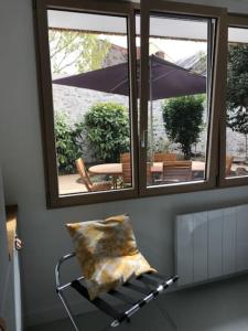 Fotografie z fotogalerie ubytování Superbe appartement avec jardin clos v destinaci Chalonnes-sur-Loire