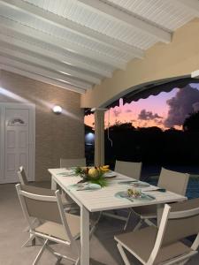 Fotografie z fotogalerie ubytování Les Villas de la Cheminée v destinaci Le Moule